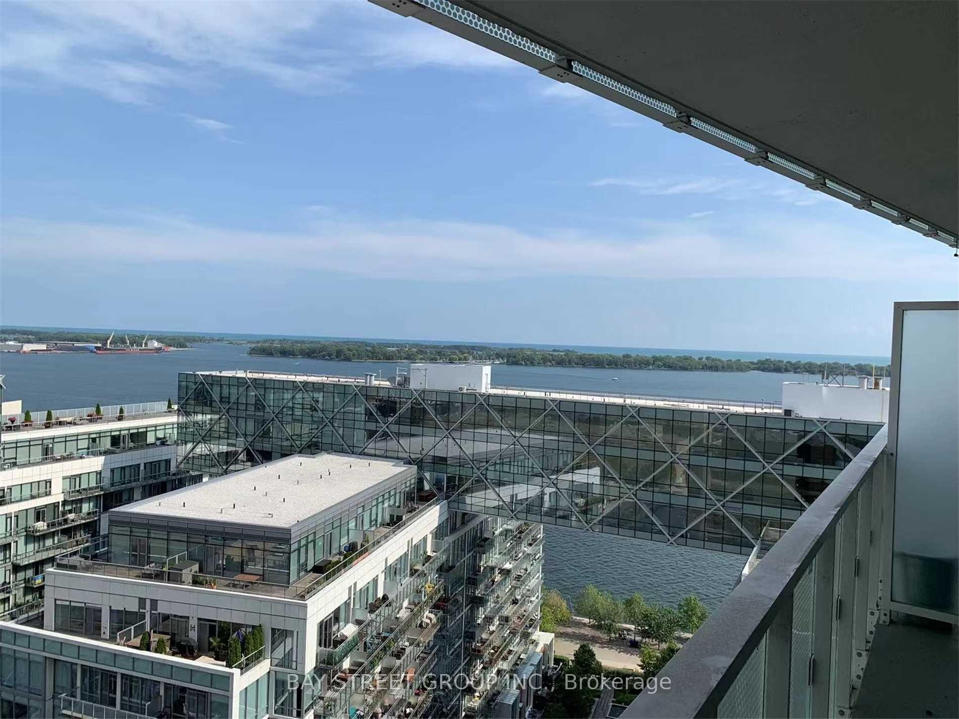 15 Queens Quay E #1810