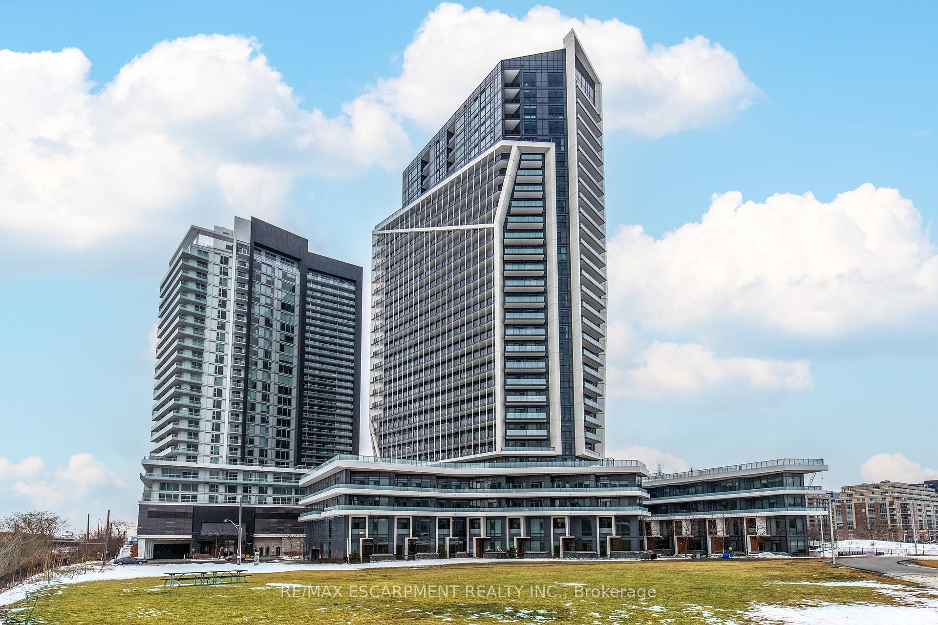 50 Ordnance Street  #216