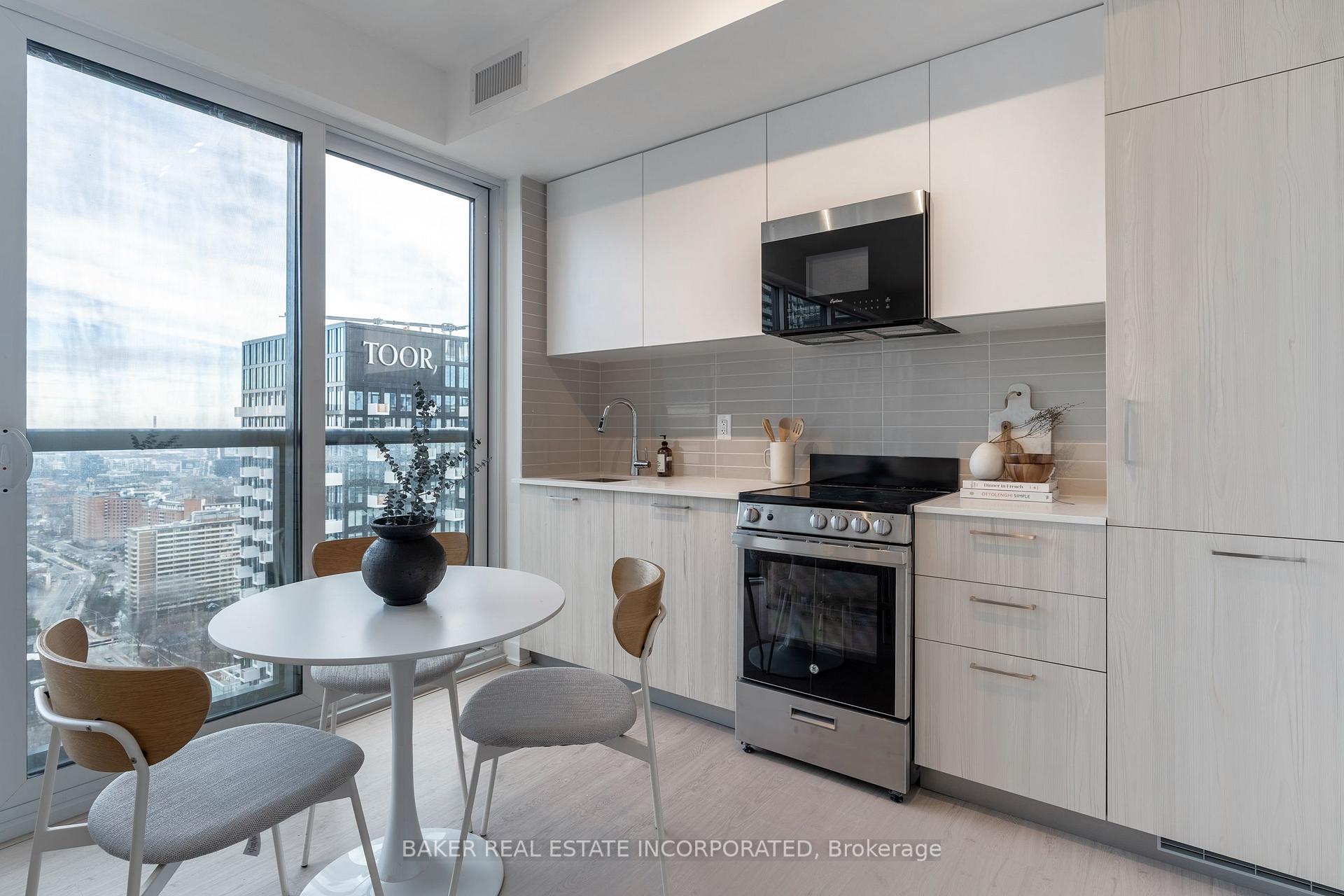 65 Mutual Street  #3209