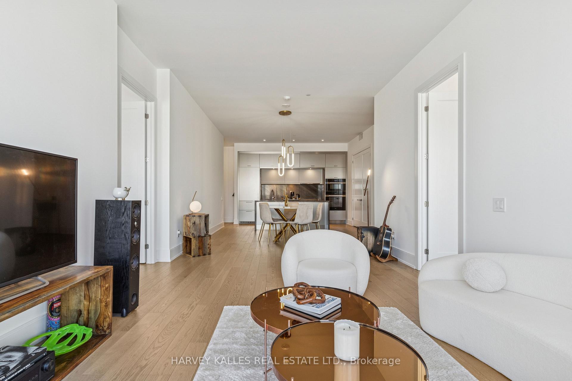 155 Merchant's Wharf Avenue  #701