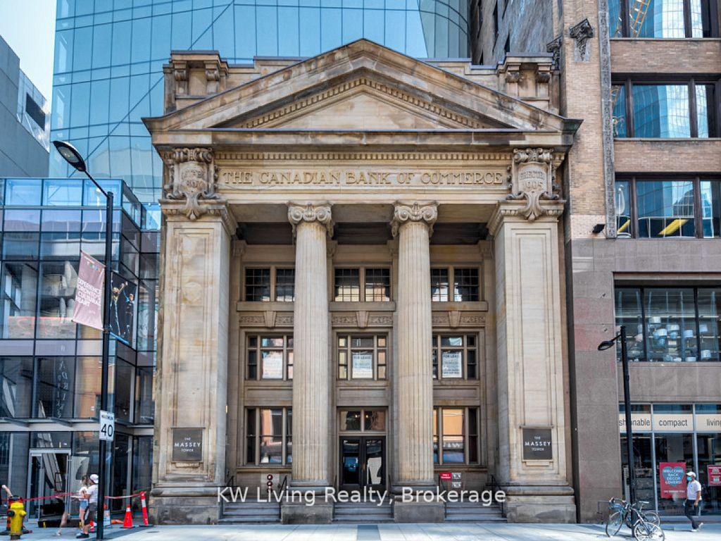 197 Yonge Street  #2102