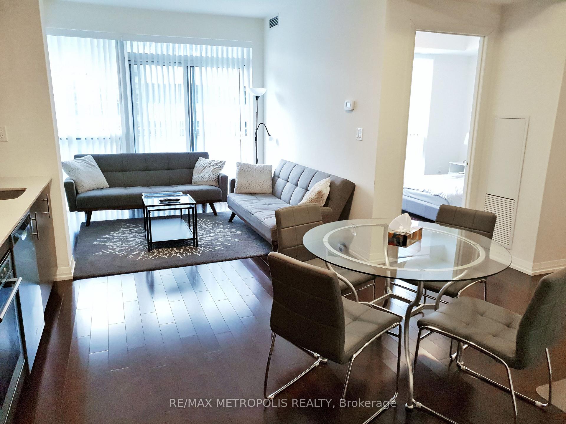 460 Adelaide Street E #2117