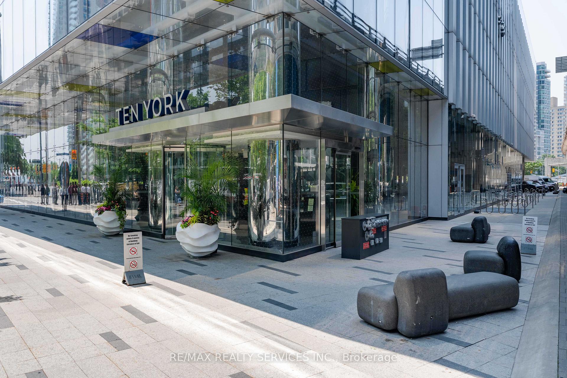 10 York Street  #4303