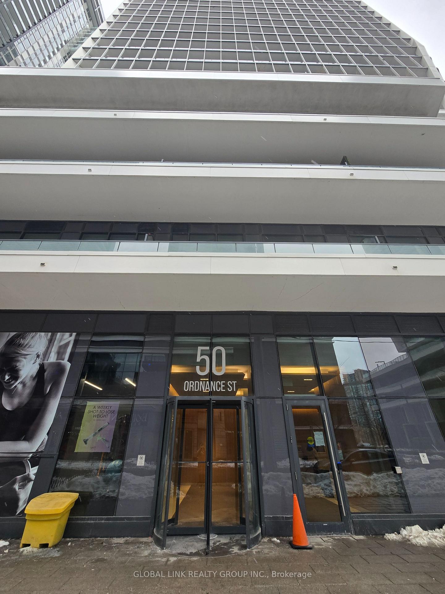 50 ORDNANCE Street  #1212