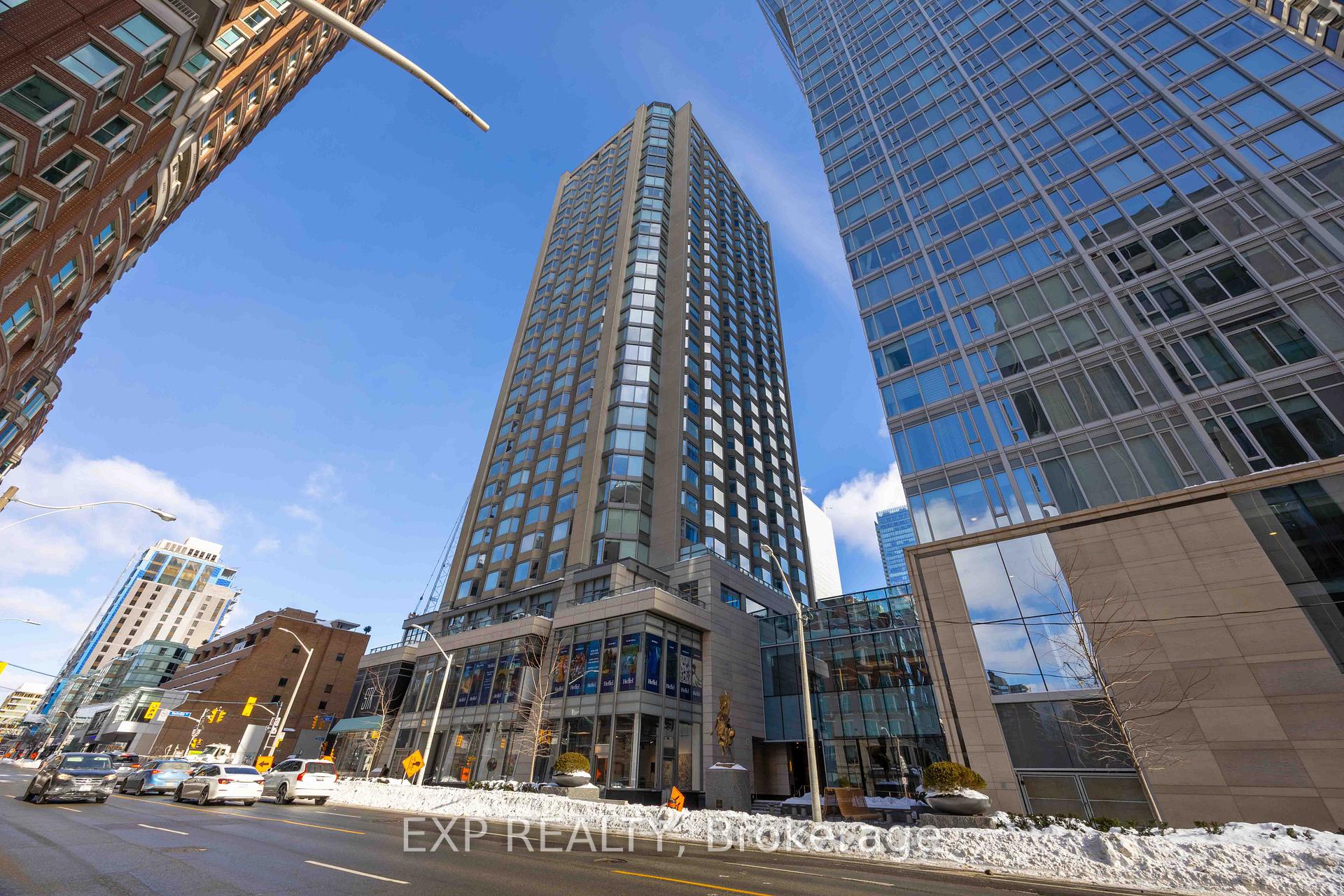 155 Yorkville Avenue  #1106