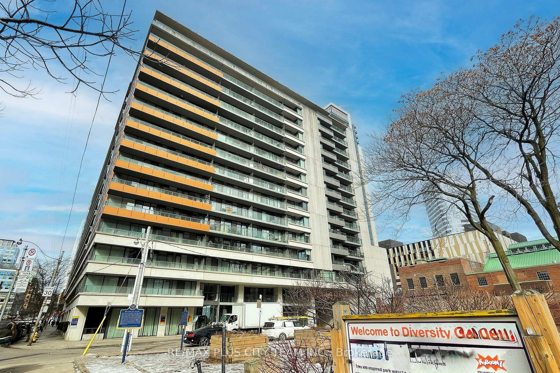 111 Elizabeth Street  #308