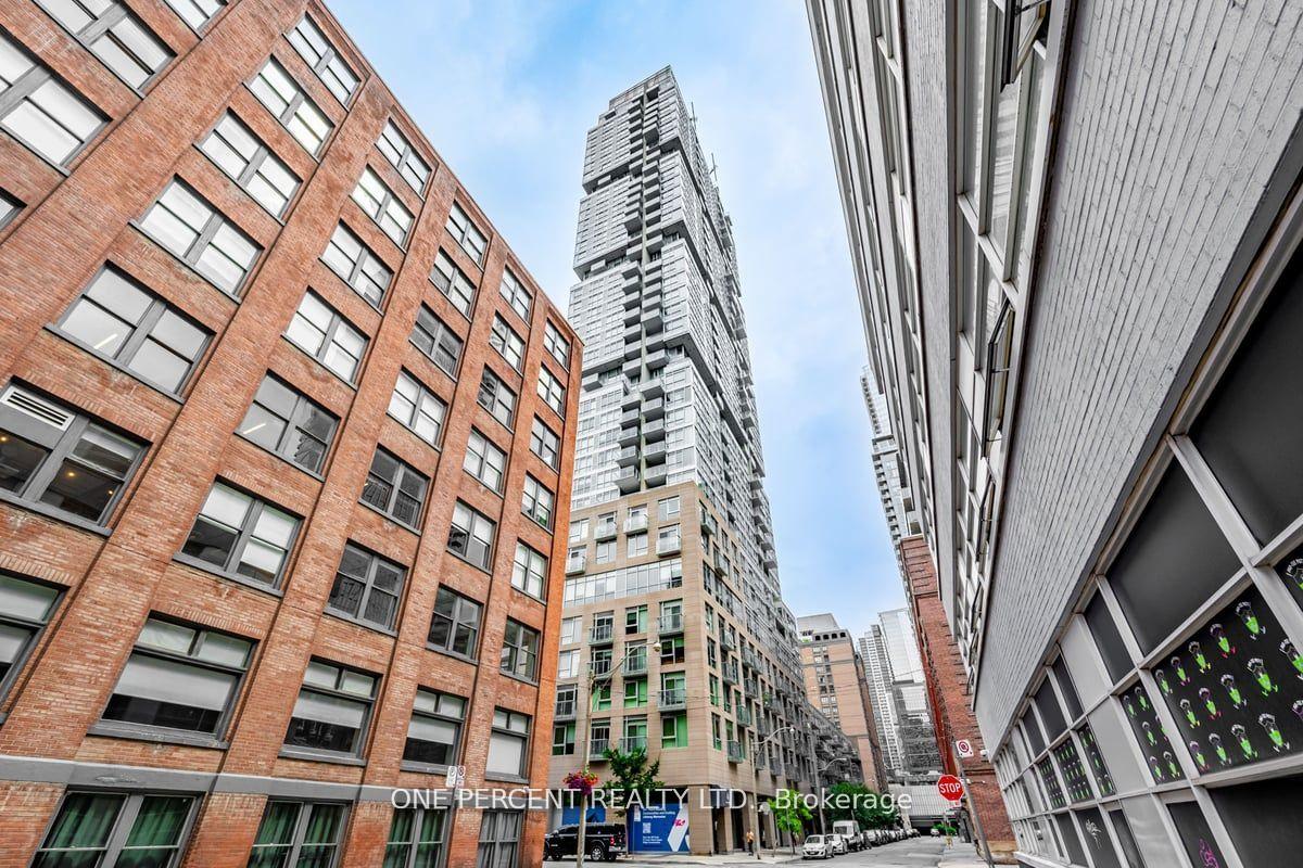30 Nelson Street  #426