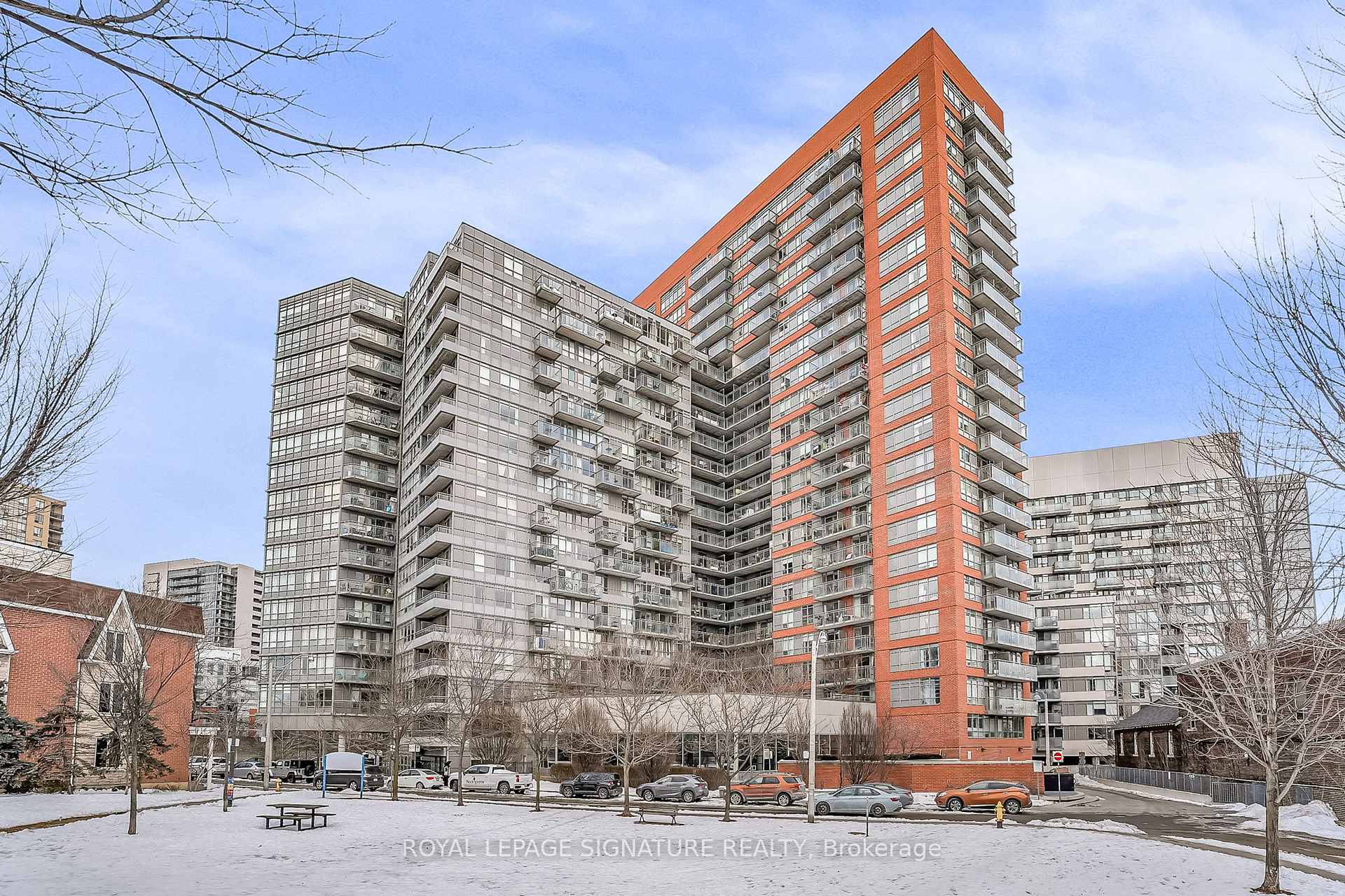 38 Joe Shuster Way  #507
