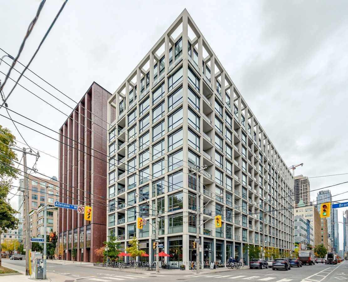 39 Brant Street  PH06