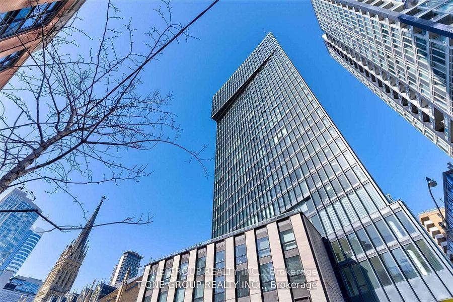 60 Shuter Street  #316