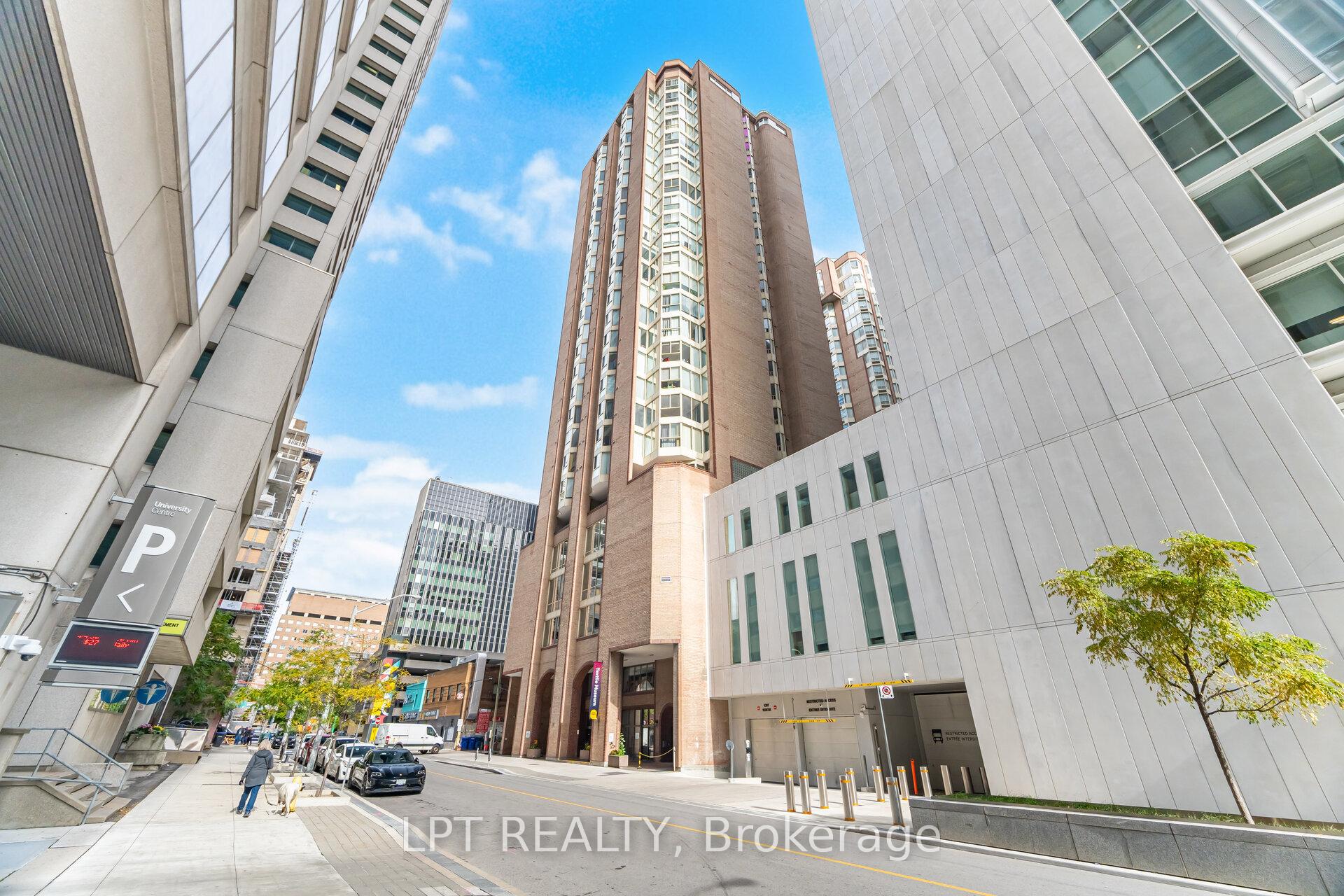 55 Centre Avenue  #2007