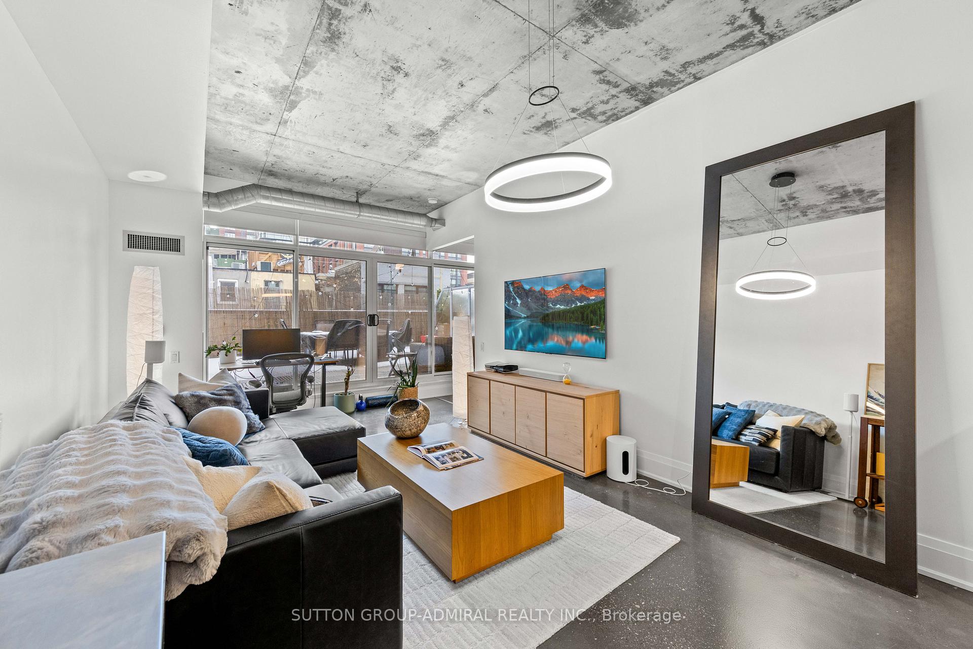 20 Stewart Street  #206