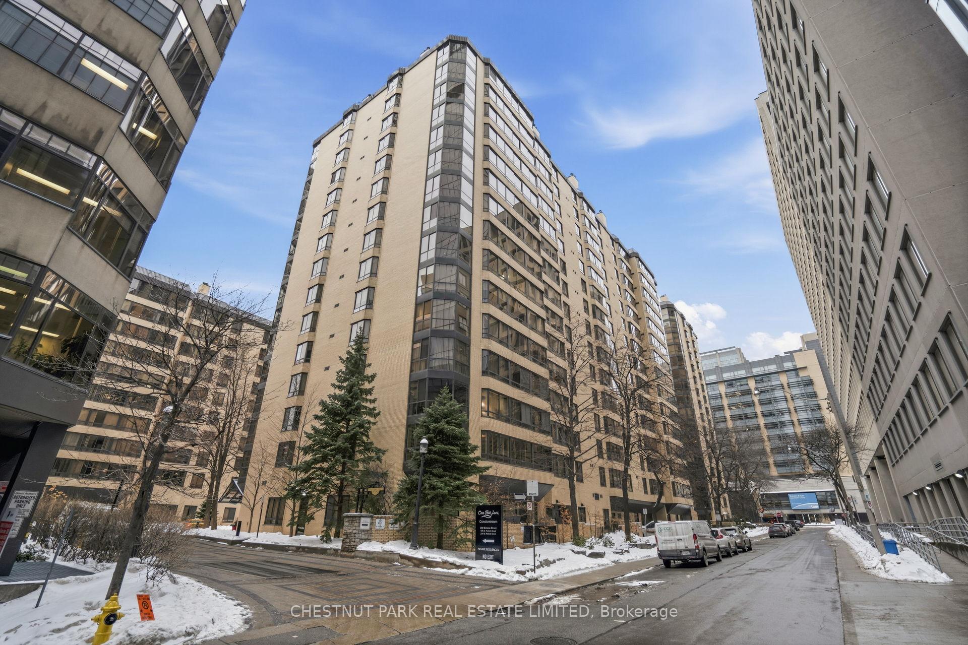211 St Patrick Street  #1206