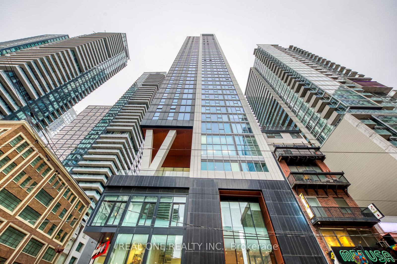 357 King Street W #201