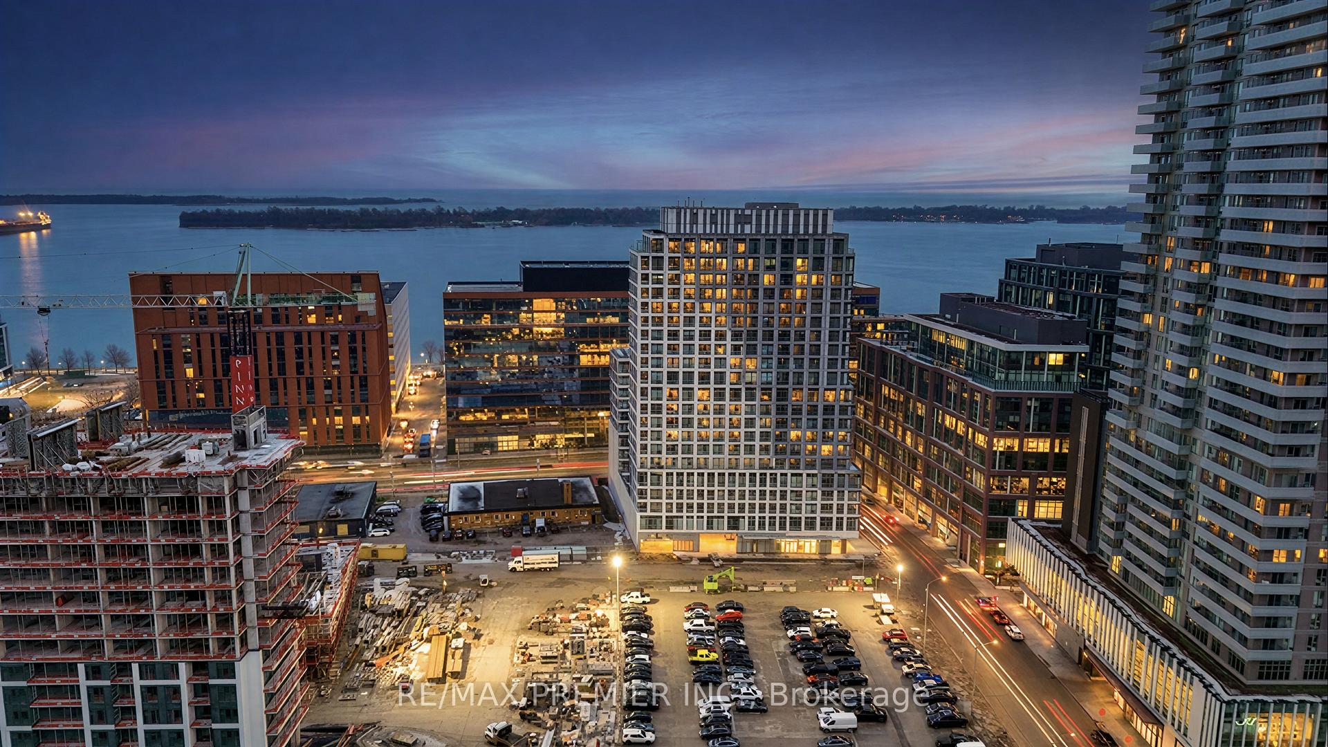 15 Richardson Street  #332