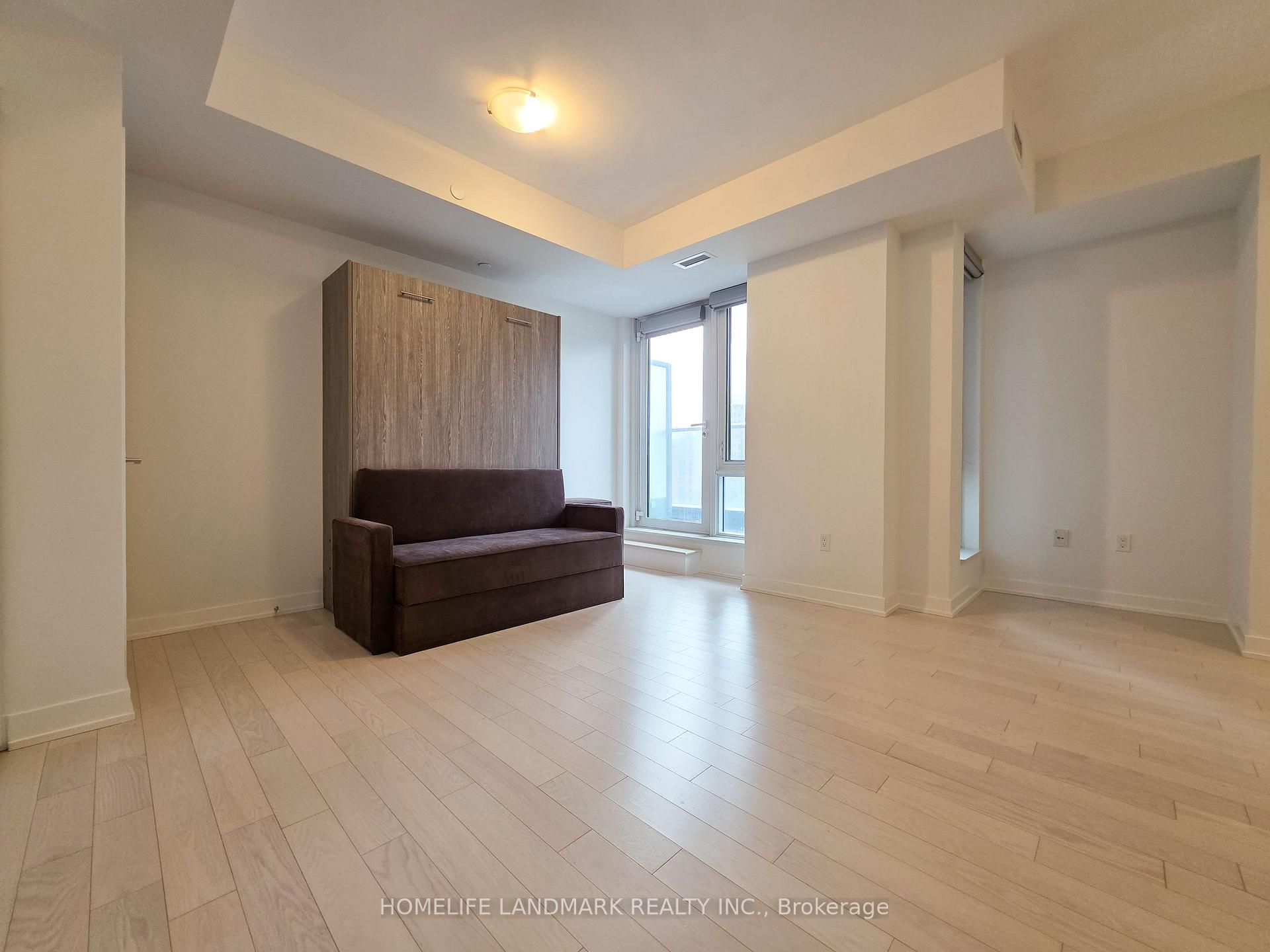 330 Richmond Street W #605