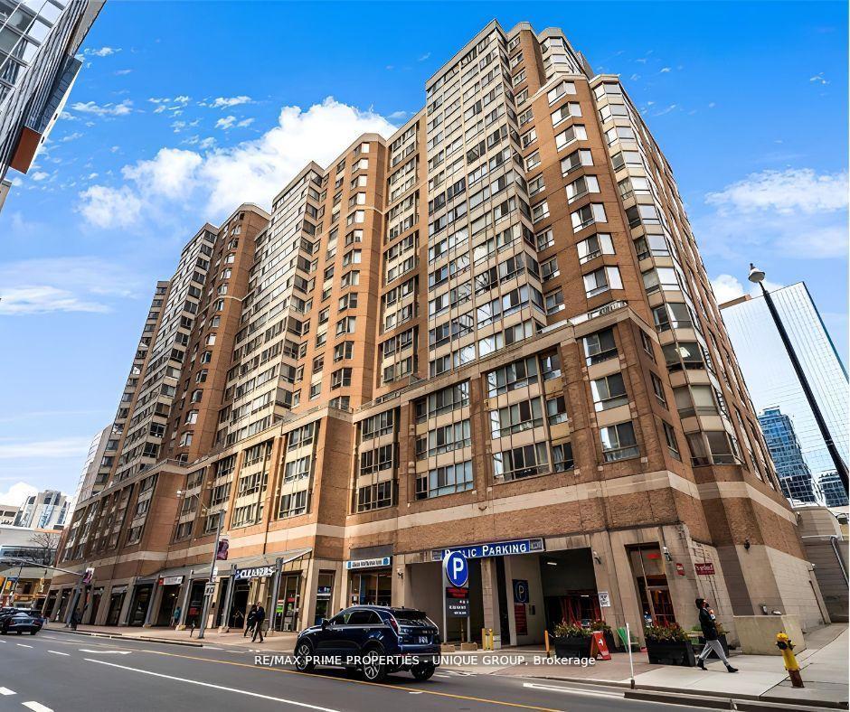 44 Gerrard Street W #1701