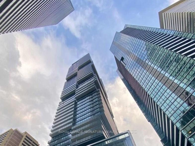 55 Charles Street E #4002