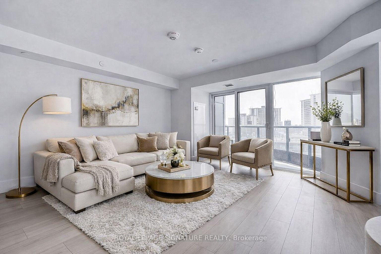 585 Bloor Street E #2722