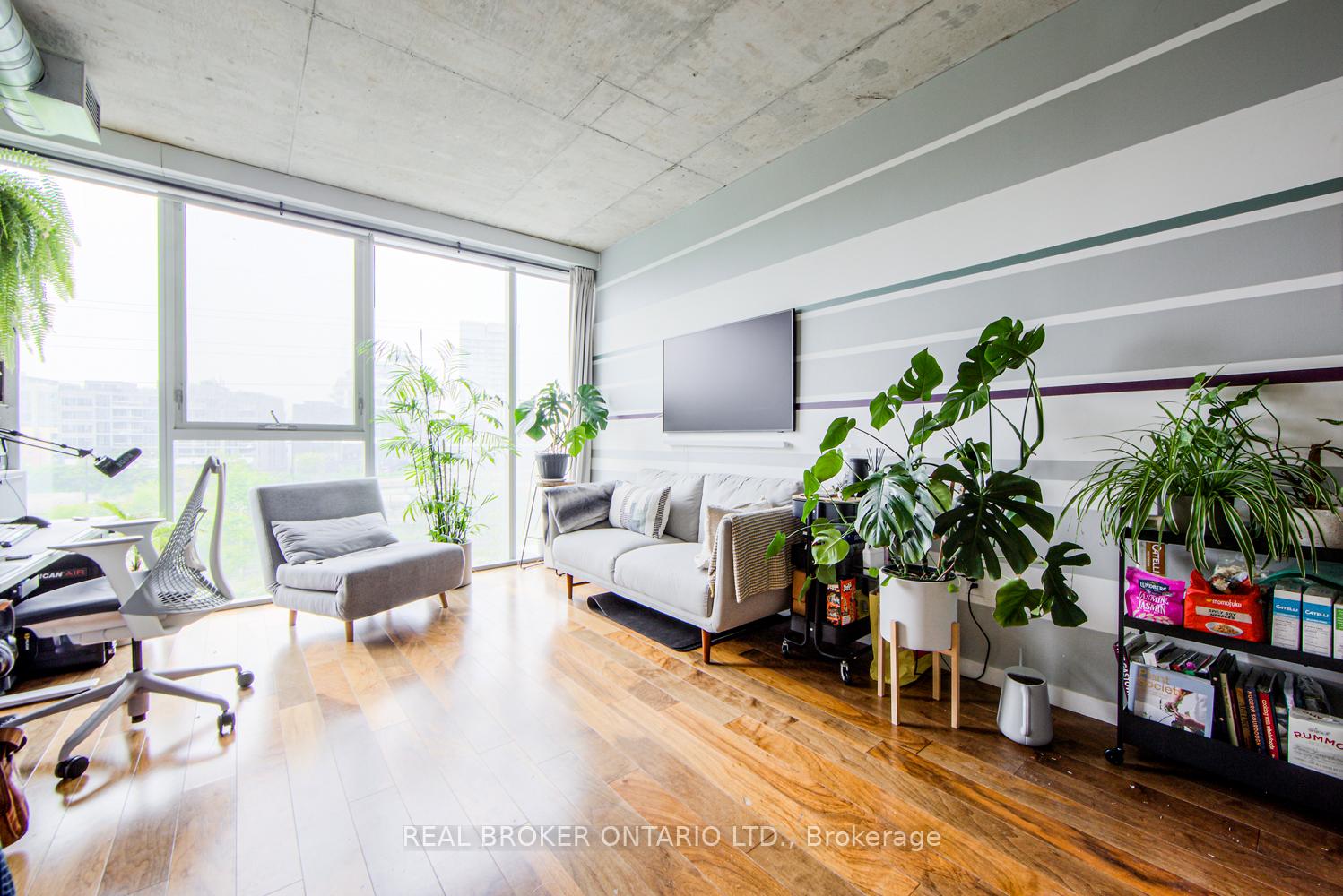 32 Trolley Crescent  #423