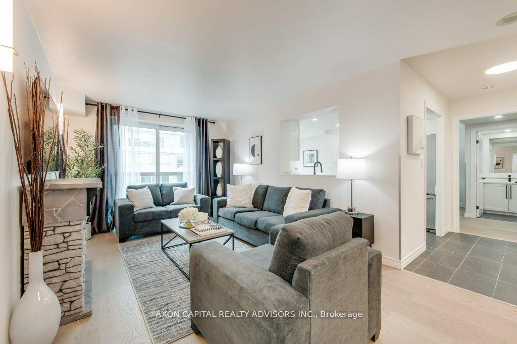 168 Simcoe Street  #1513