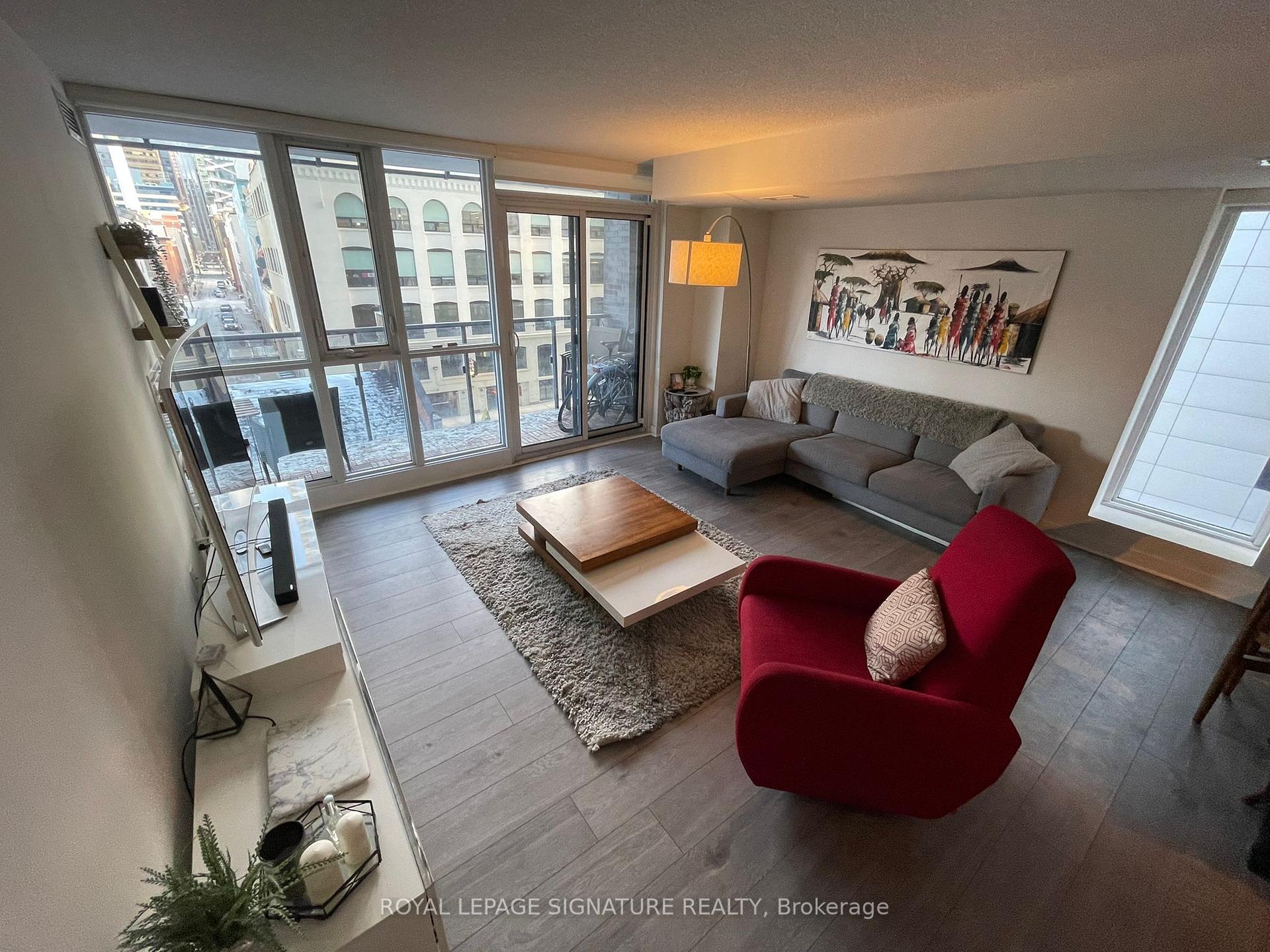 295 Adelaide Street W #414