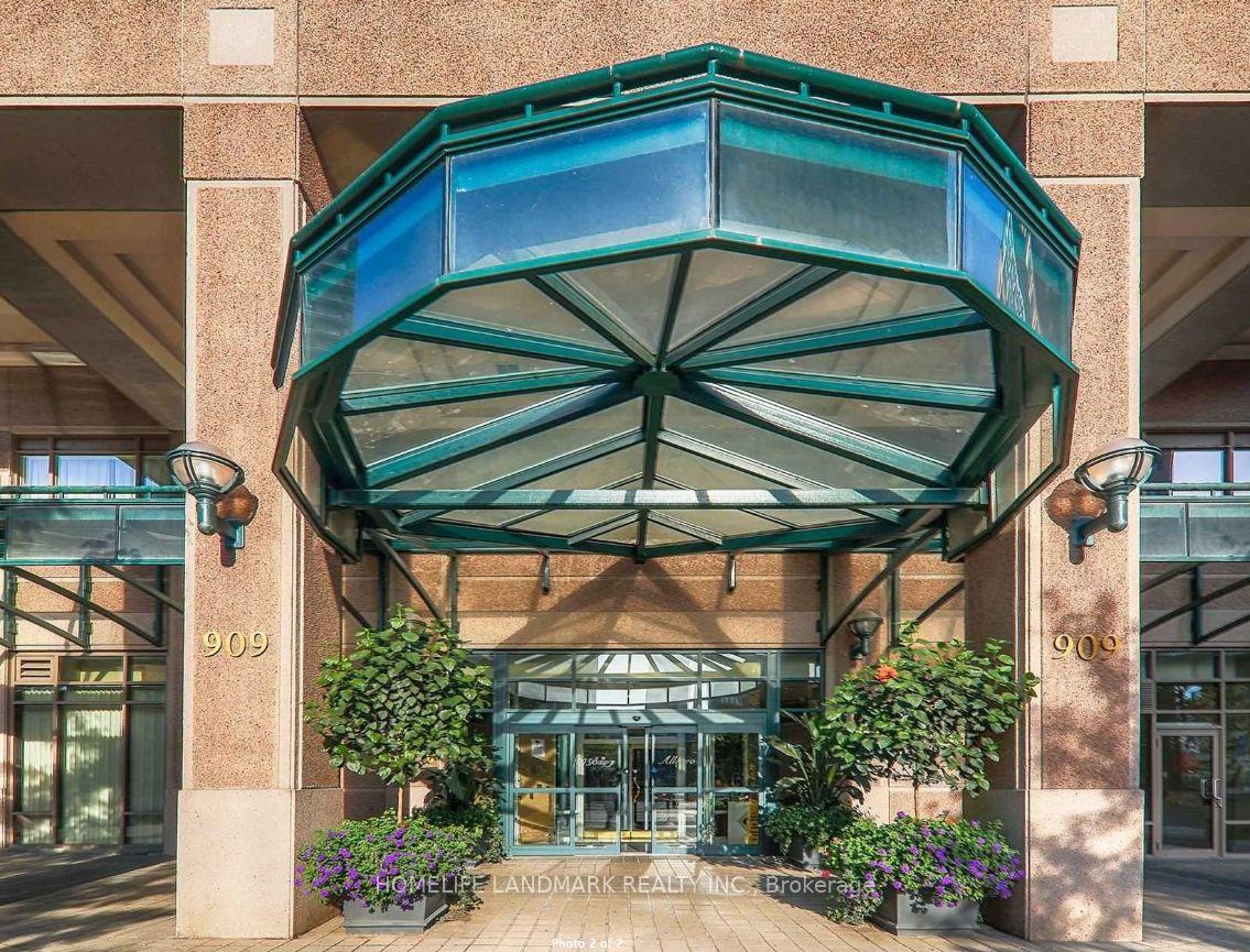 909 Bay Street  #1204