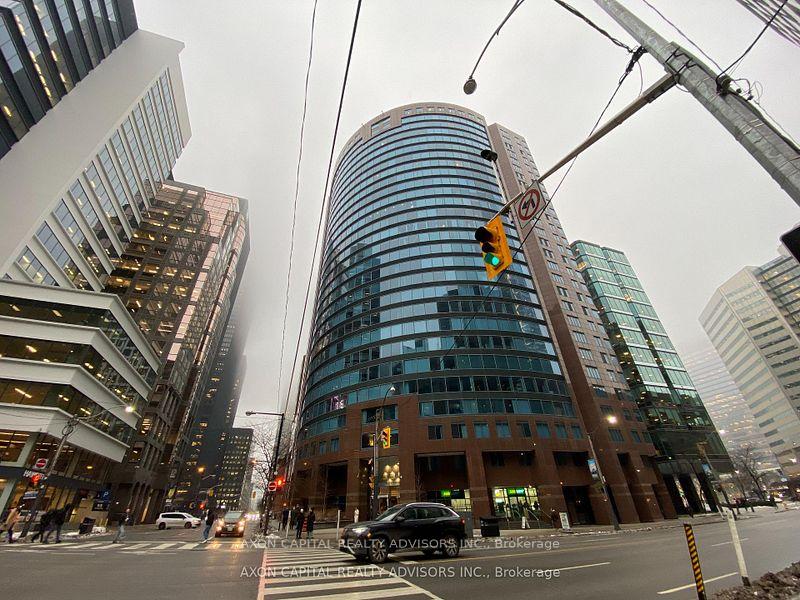 33 University Avenue  #2307