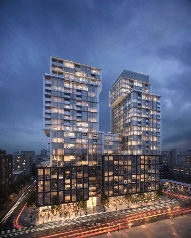 158 Front Street E #820