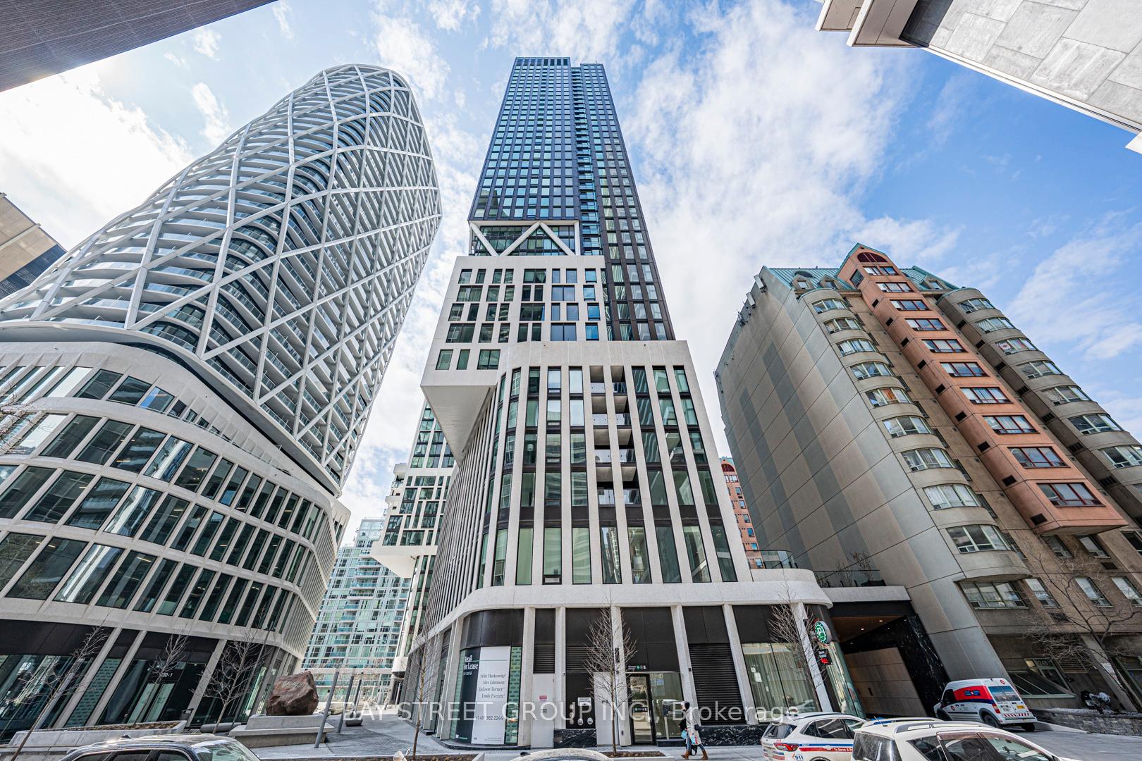 238 Simcoe Street  #606