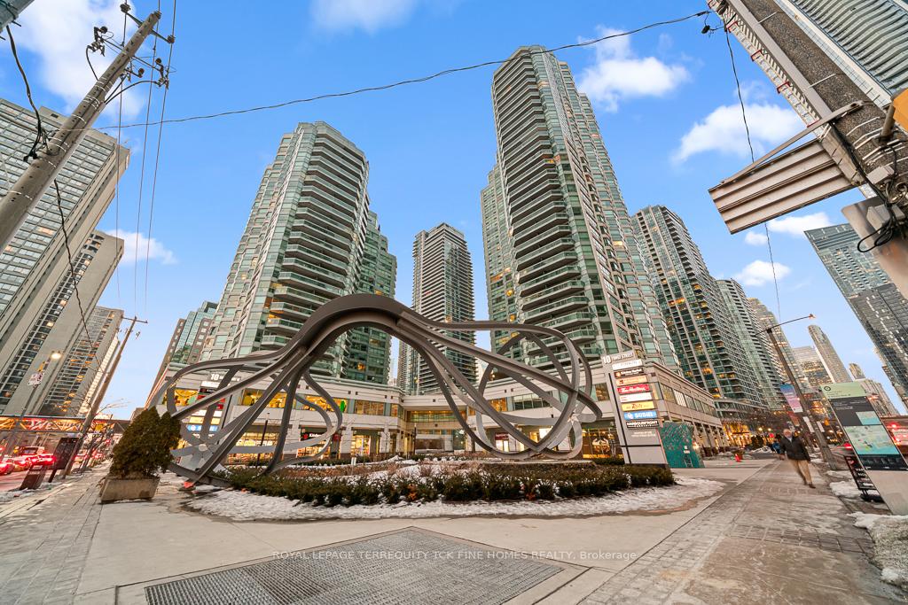 10 Yonge Street  #2604