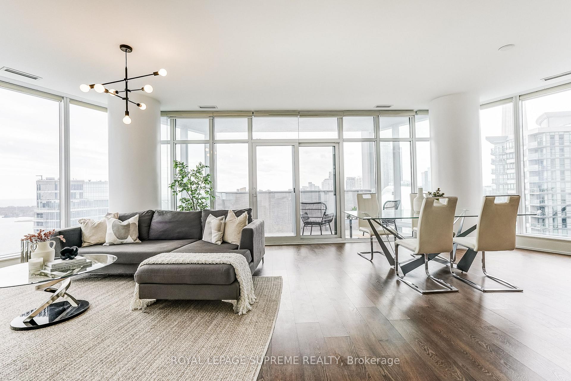 10 York Street  #3010