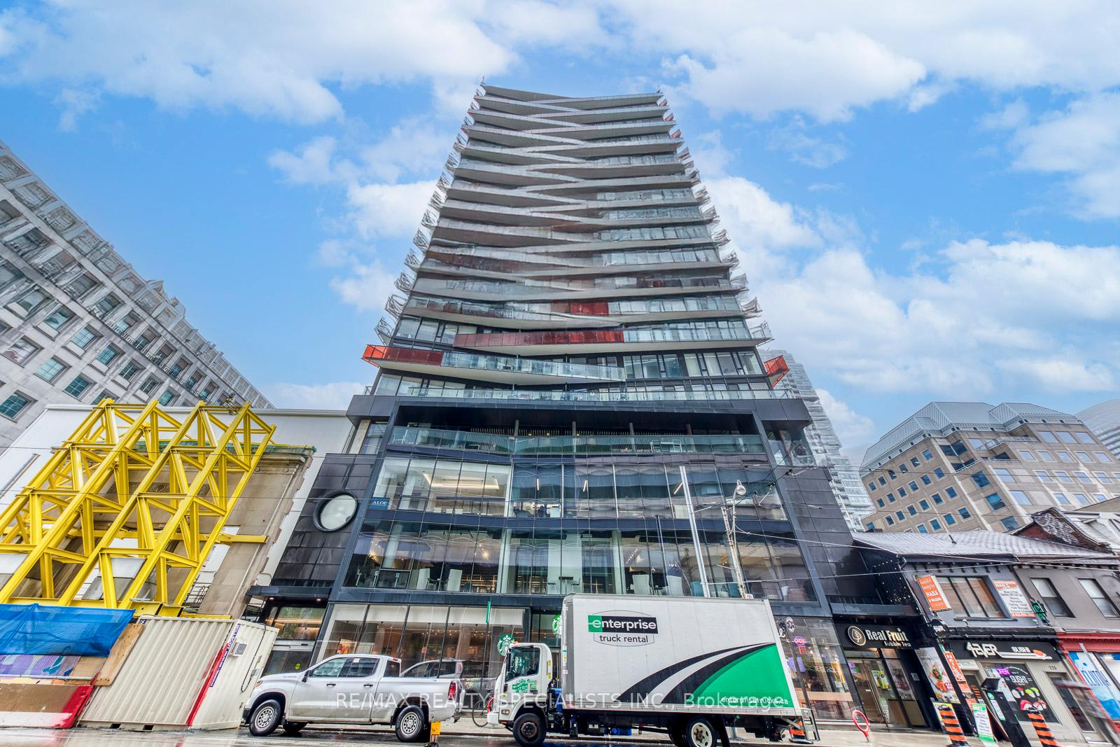 215 Queen Street W #1405