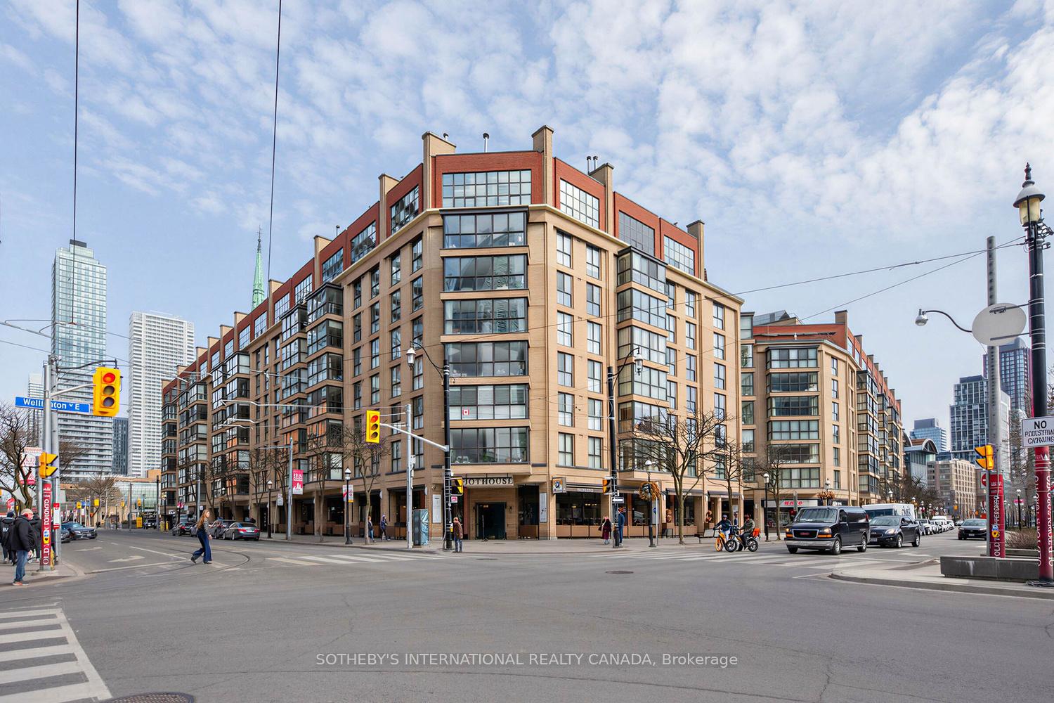 35 Church Street  #202