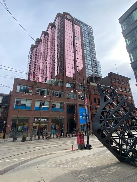 393 King St. W N/A  #1107