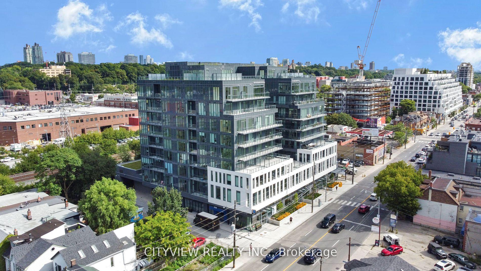 500 Dupont Street  PH13