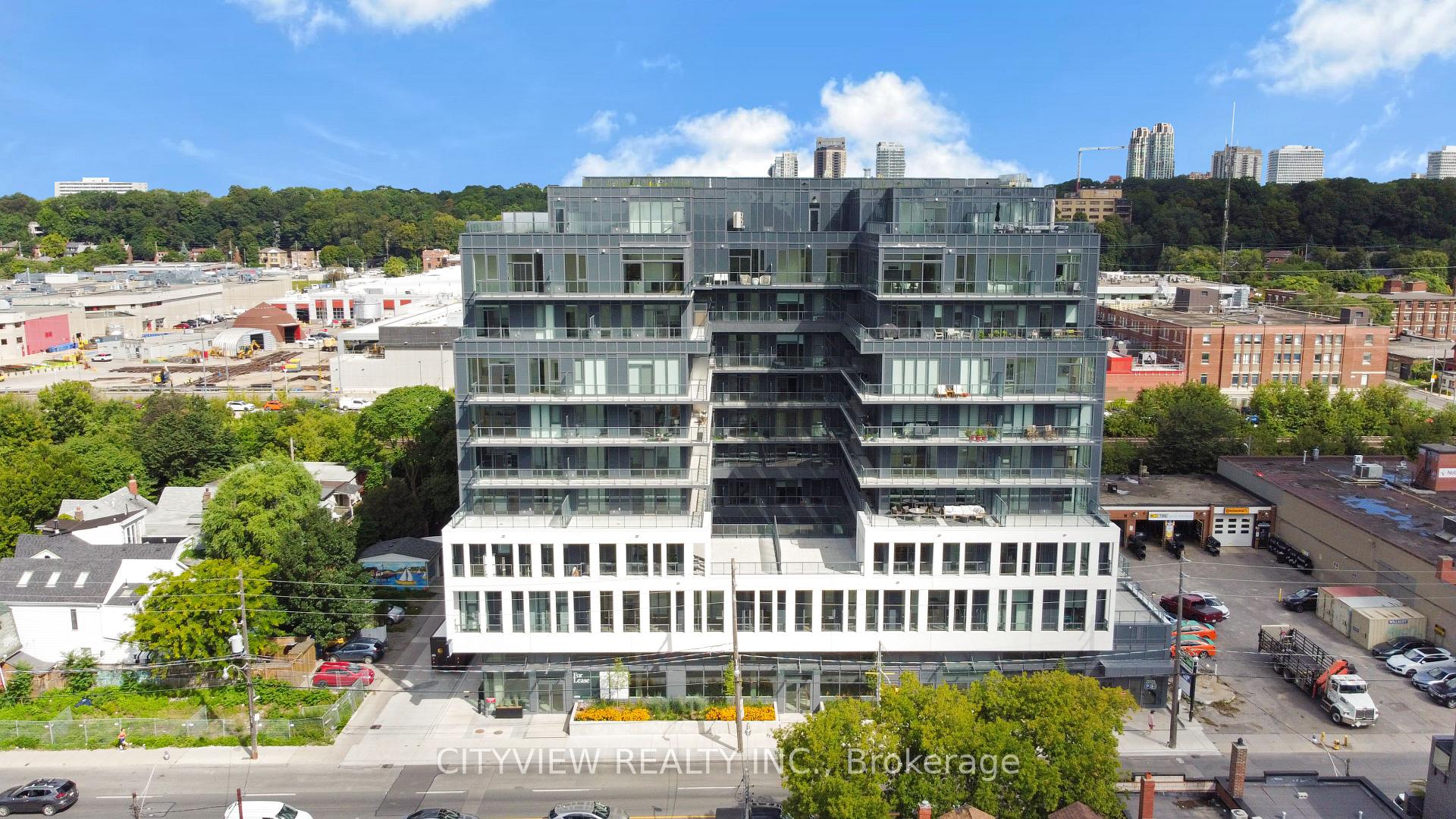 500 Dupont Street  PH5