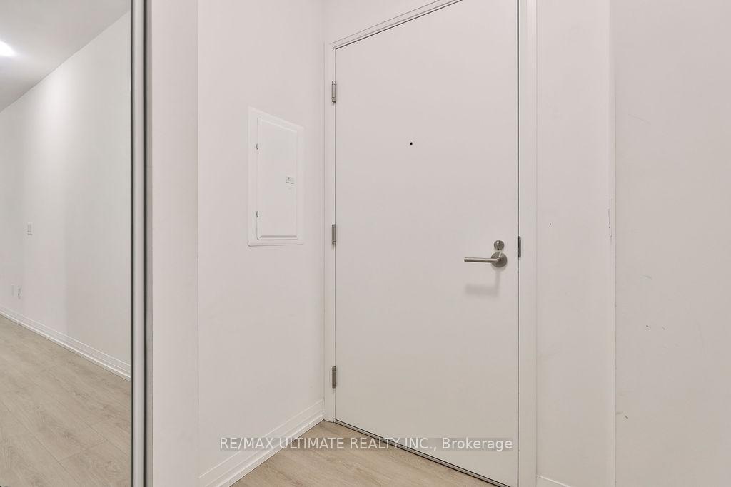 8 WIDMER Street  #515