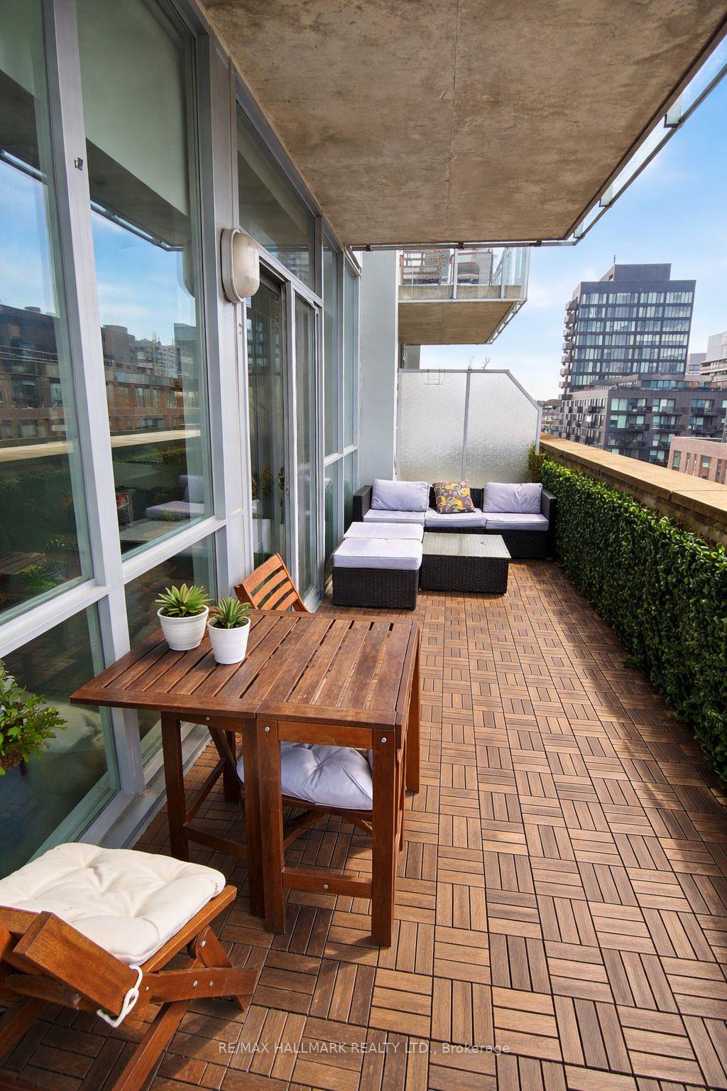 510 King Street E #719