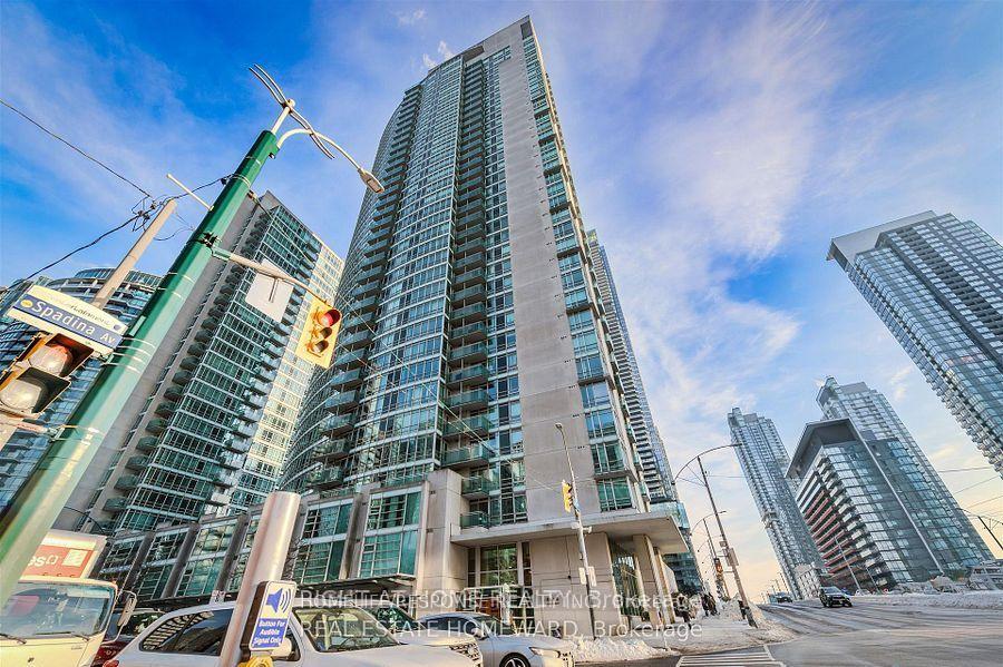 397 FRONT Street W #3801
