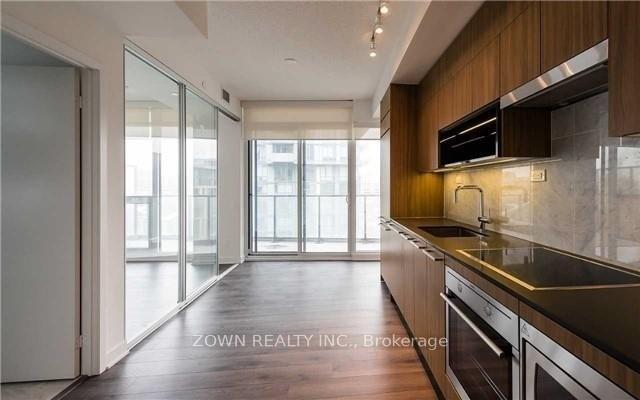 90 Queens Wharf Road  #302