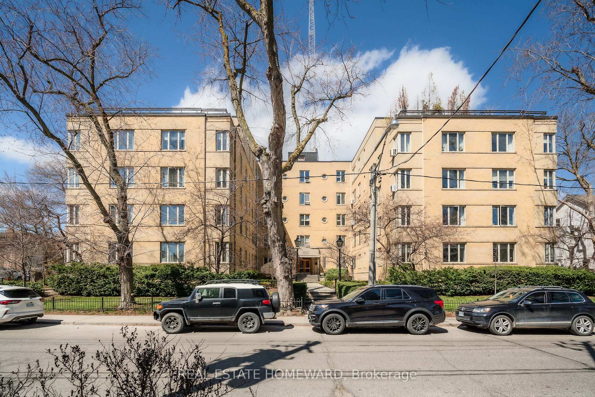 150 Farnham Avenue  #406