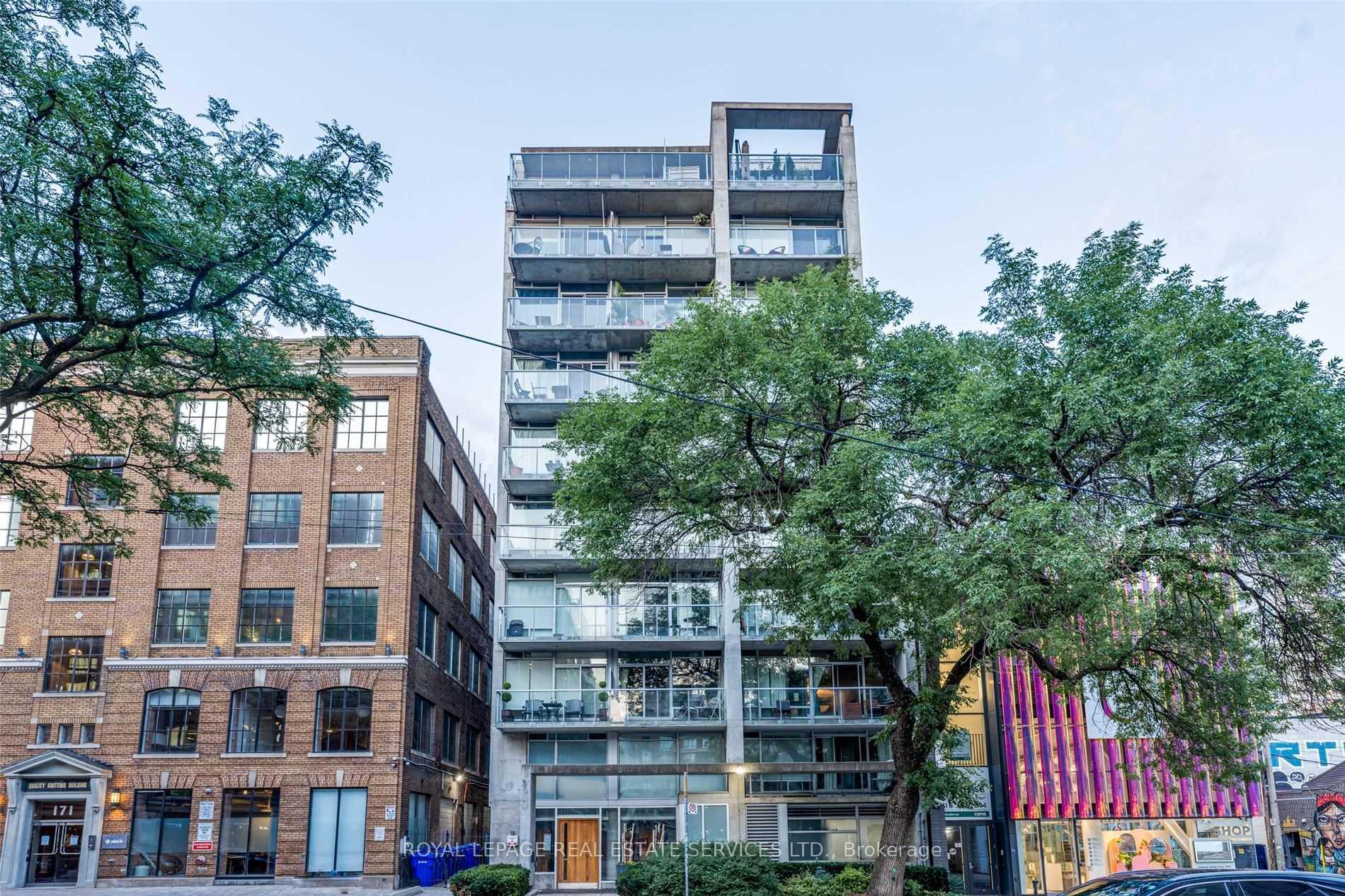 169 John Street  #804