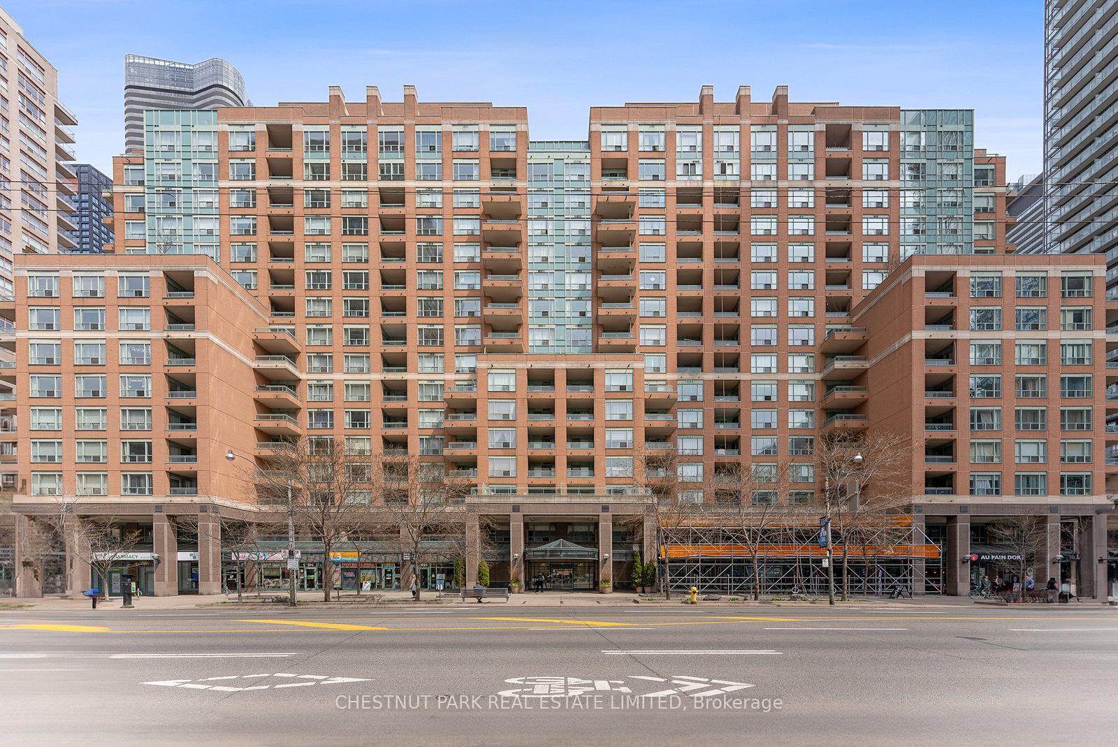 889 Bay Street  #1610