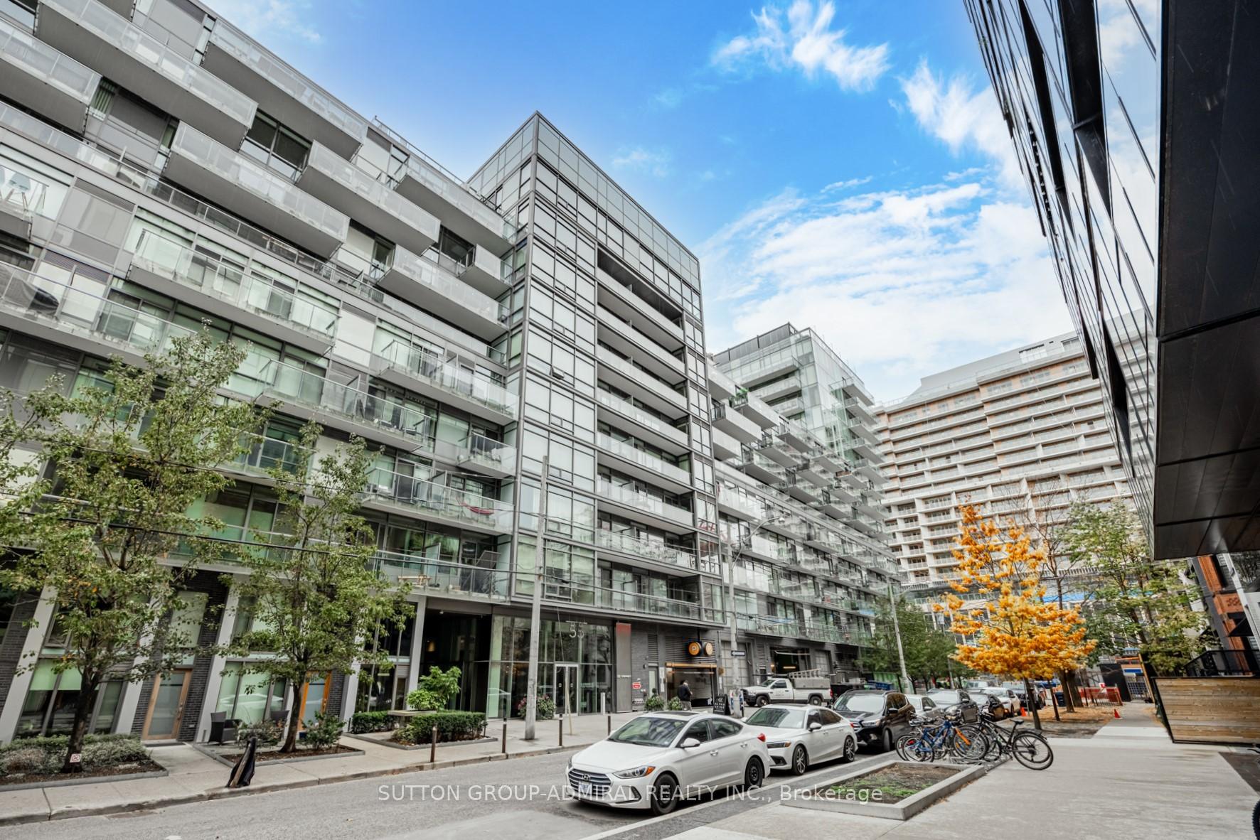 55 Stewart Street S #907
