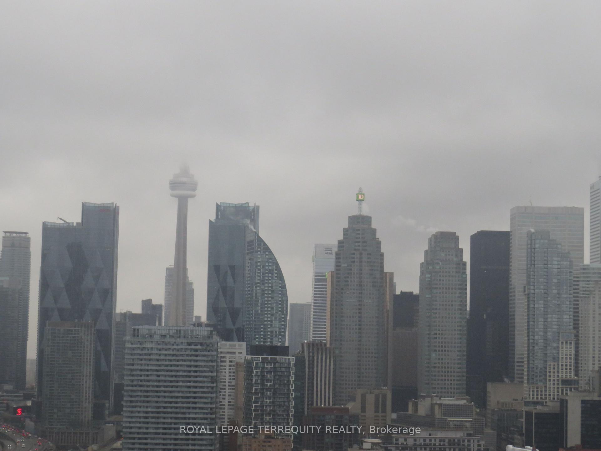 35 Parliament Street  #3304