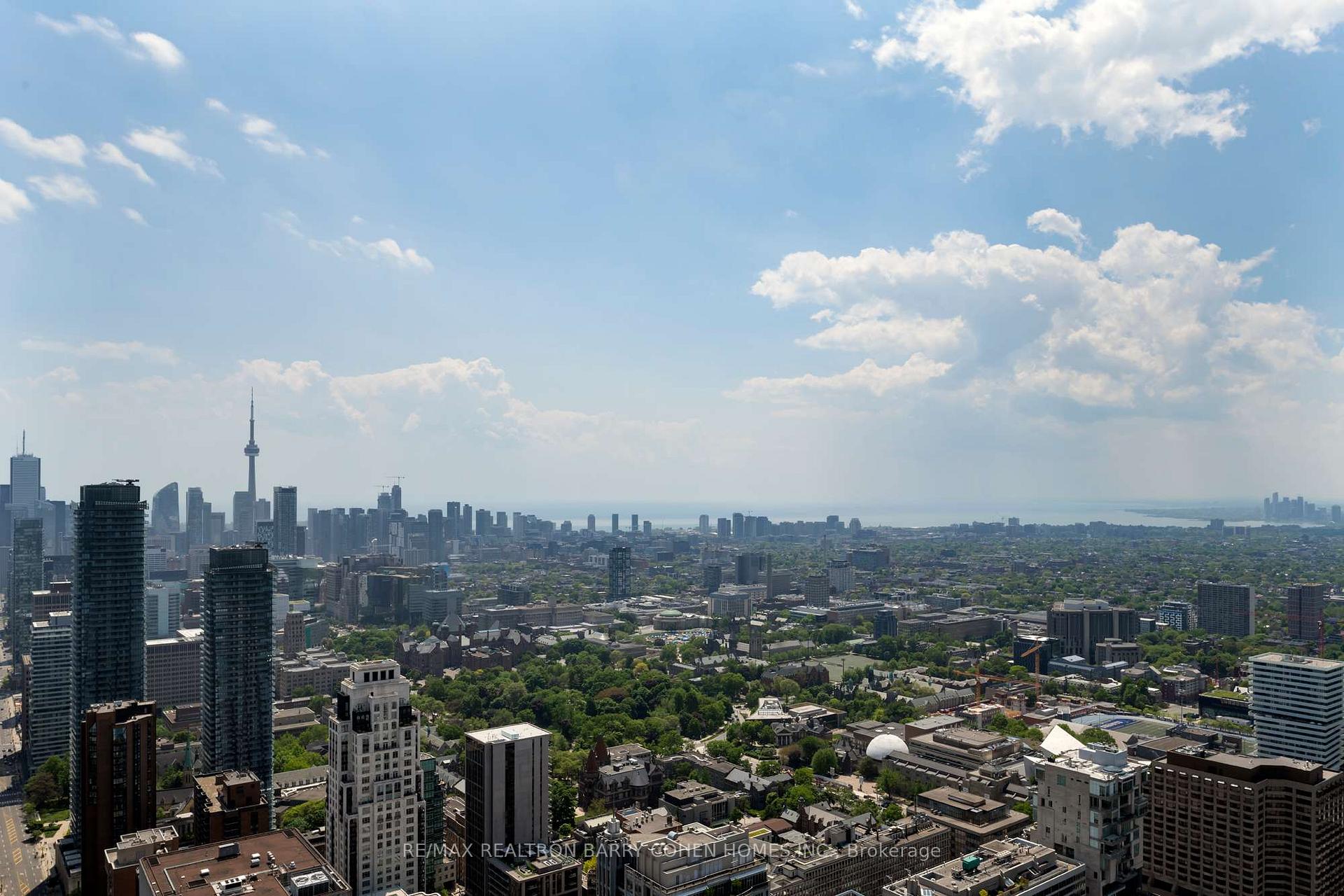 50 Yorkville Avenue  #5202