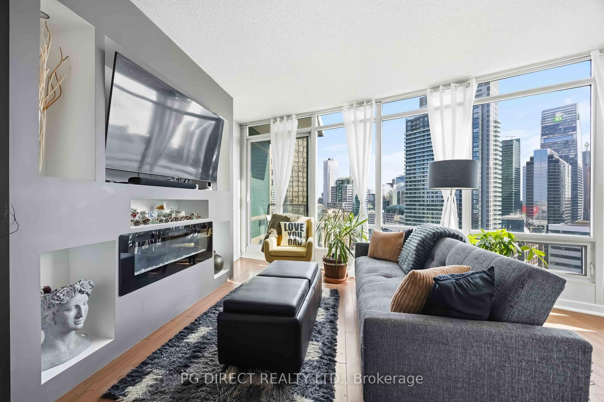 361 Front Street W #3302