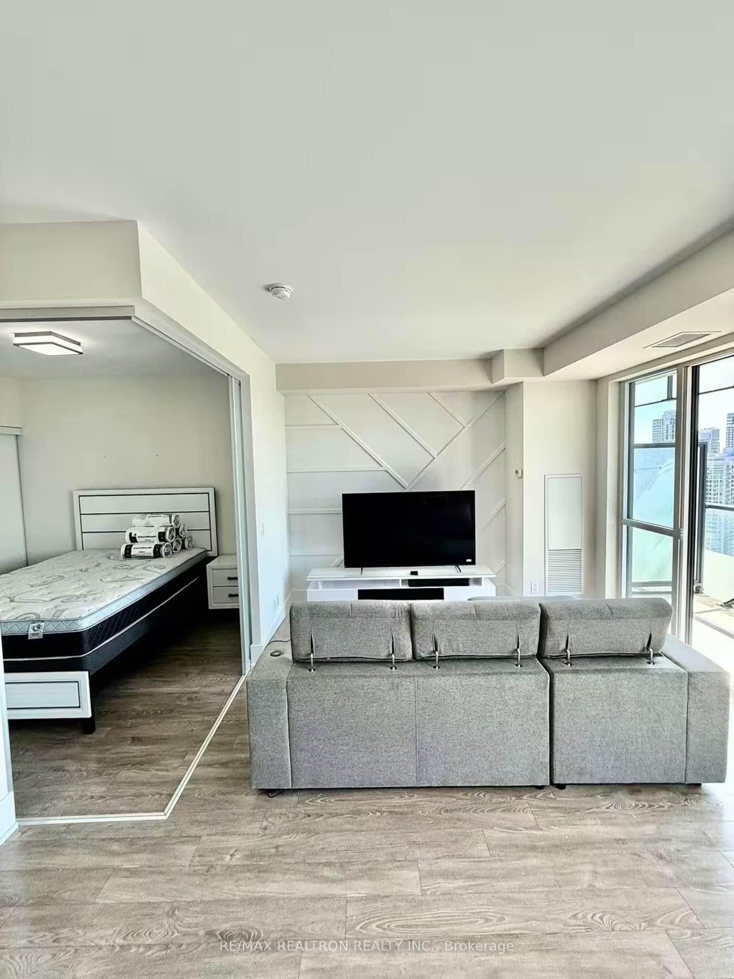 300 Front Street W #3403
