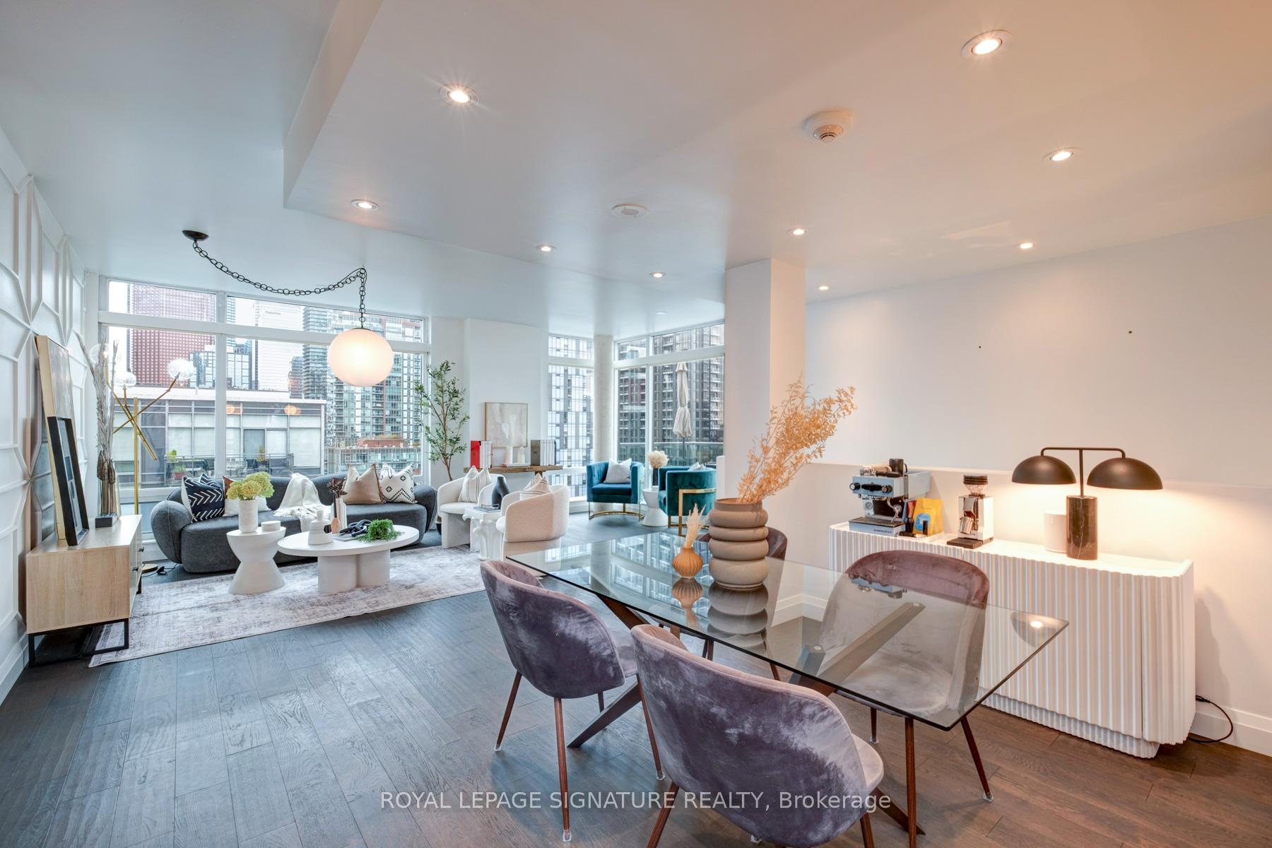 333 Adelaide Street E #1202